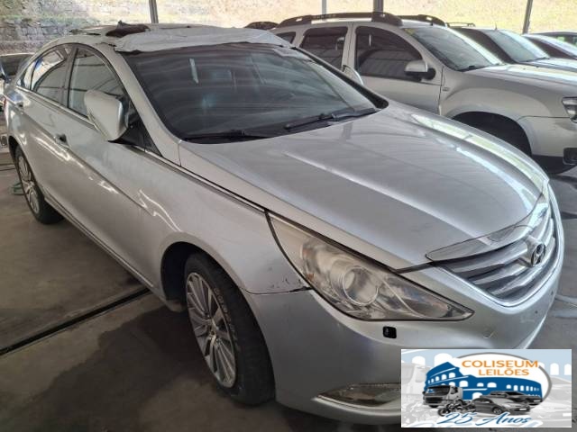 HYUNDAI SONATA 2013