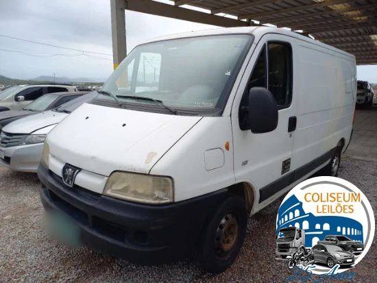 Peugeot Boxer Furgao 2.3 HDI Curto 330 ANO 2011/2012