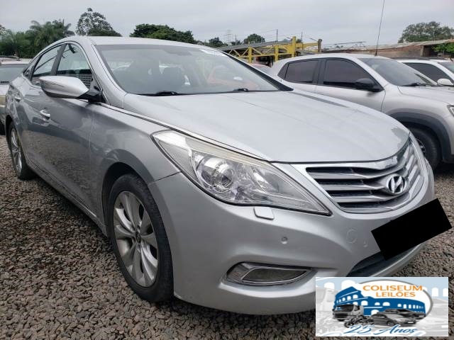 AZERA 3.0 V6 2015